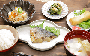 つるかめキッチン|バランス栄養御前